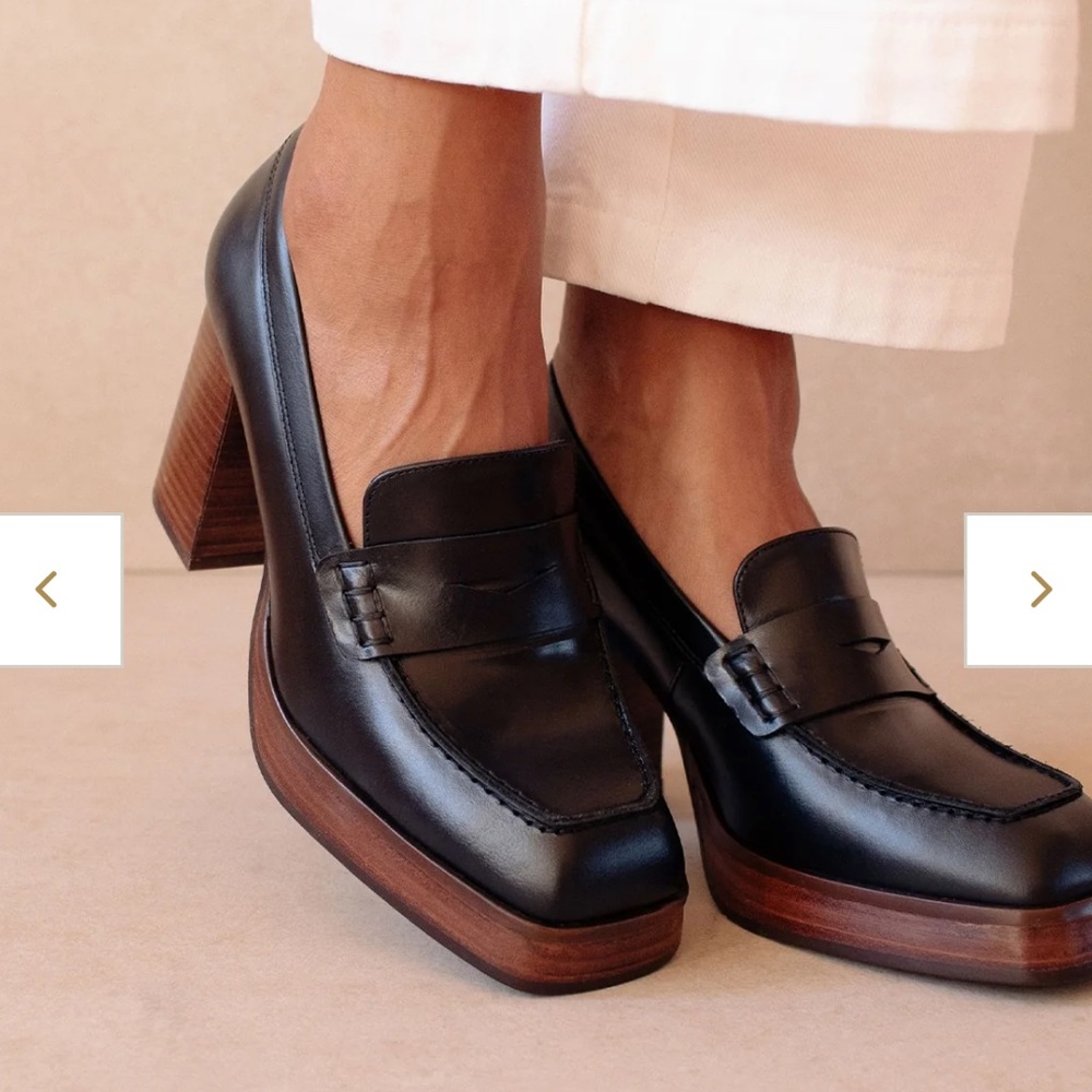 ALOHAS Platform Black Leather Loafers EUC